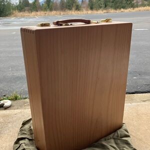 Tabletop Wooden Easel - NEW - see pictures & caption